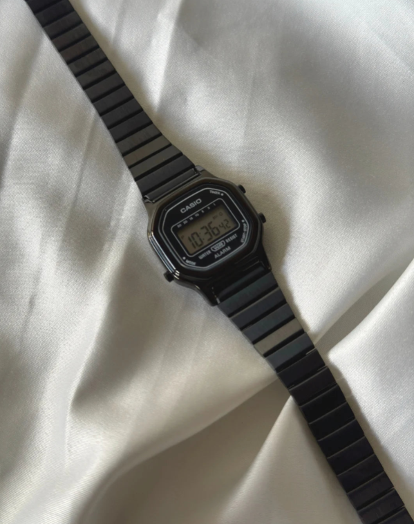 Vintage D217 (Digital Watch)