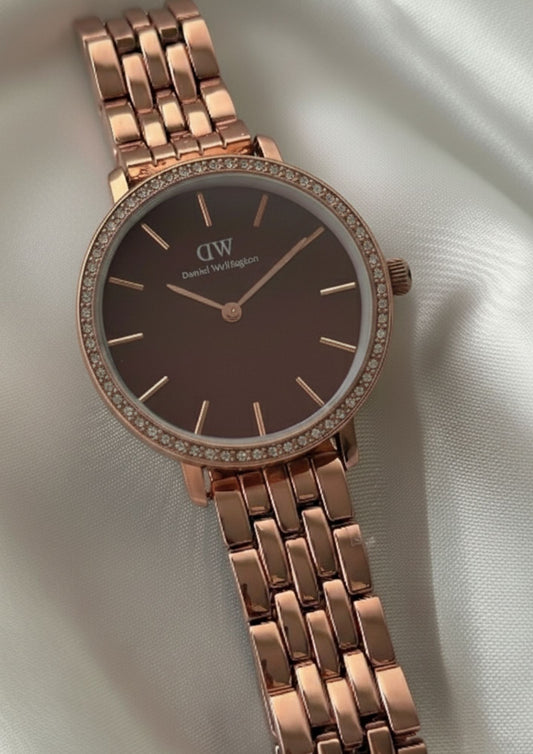 DW Petite Lumine (Analog Watch)