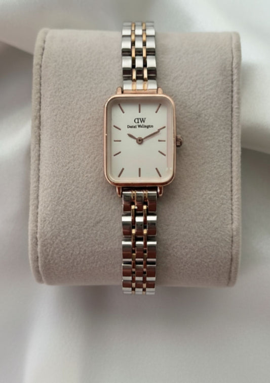 DW Quadro (Analog Watch)