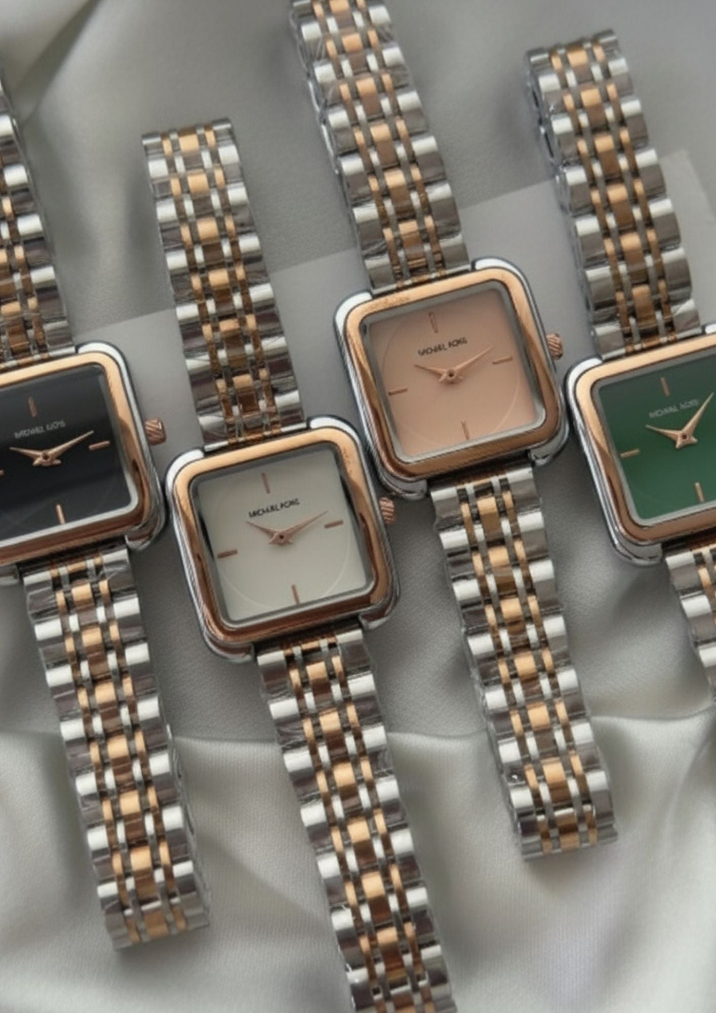 MK 3645 (Analog Watch)