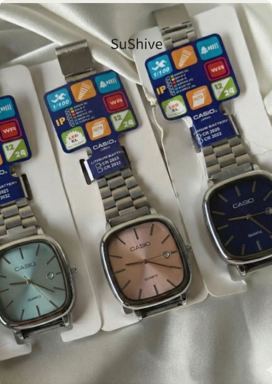 Vintage Classic (Analog Watch)