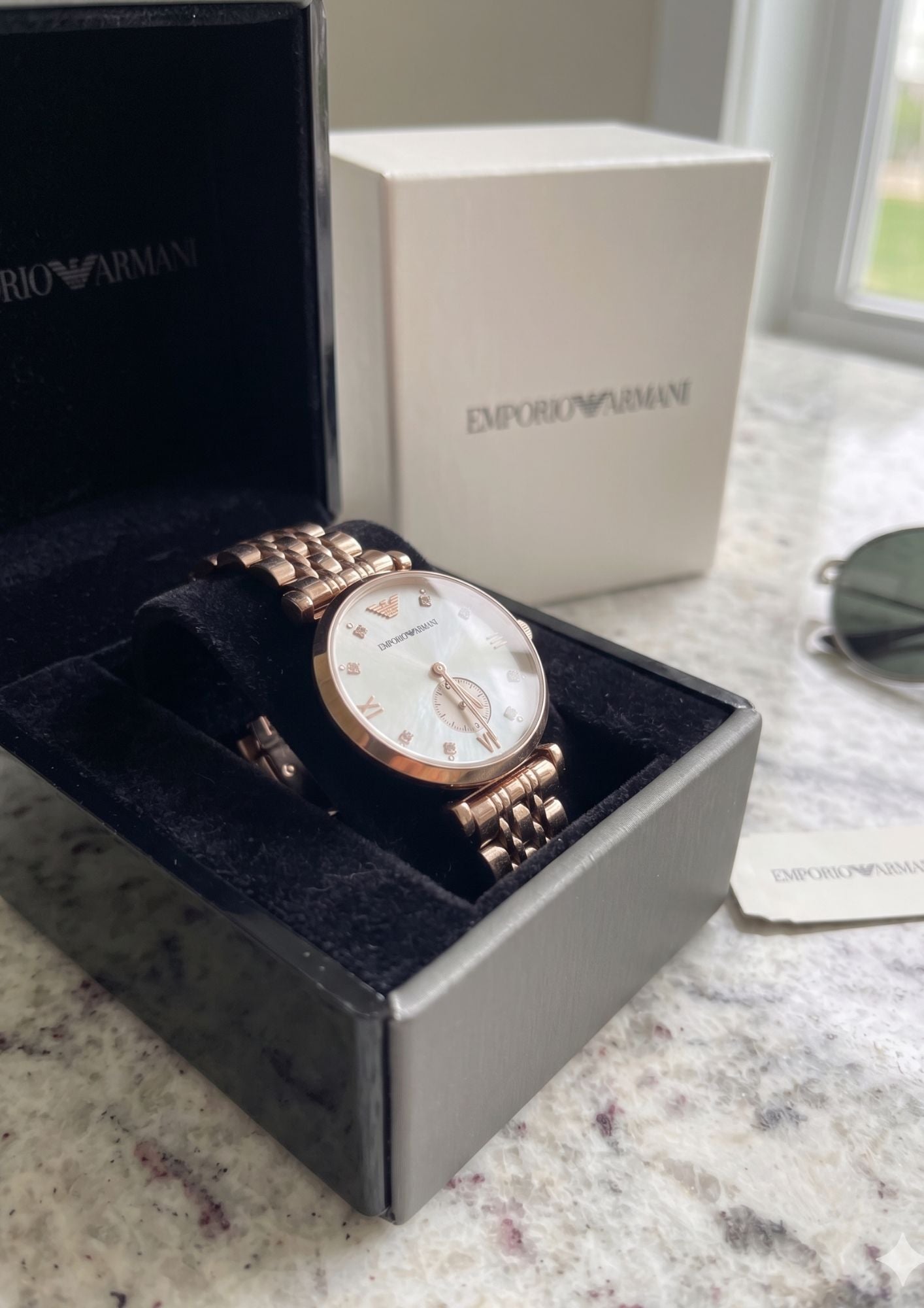 Armani AR1840 (Analog Watch)