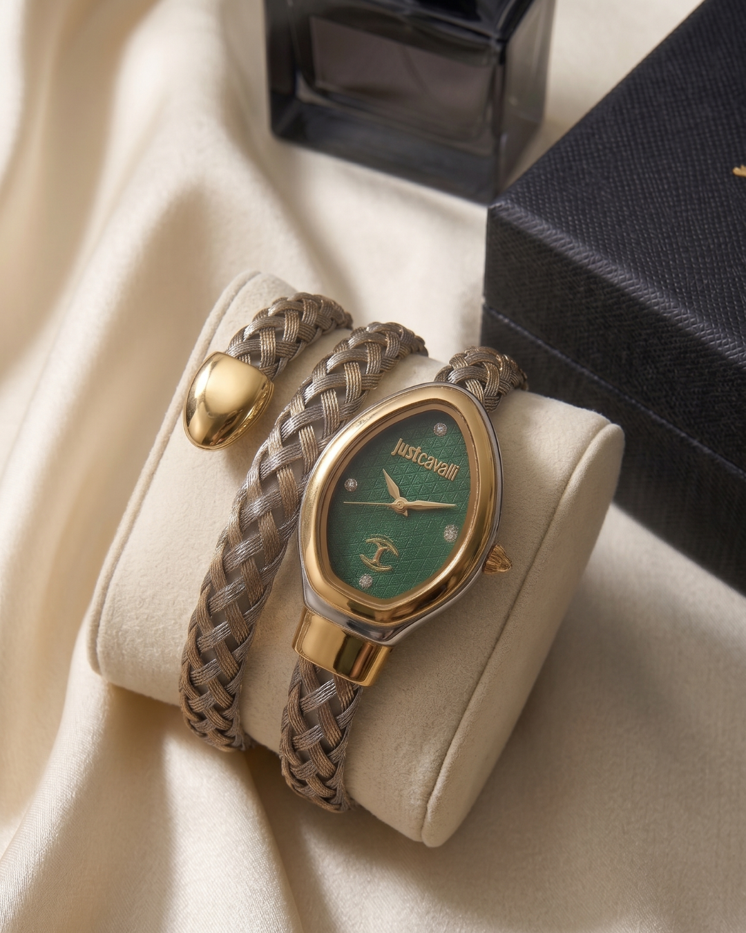 Just c. Snake (Analog Watch)