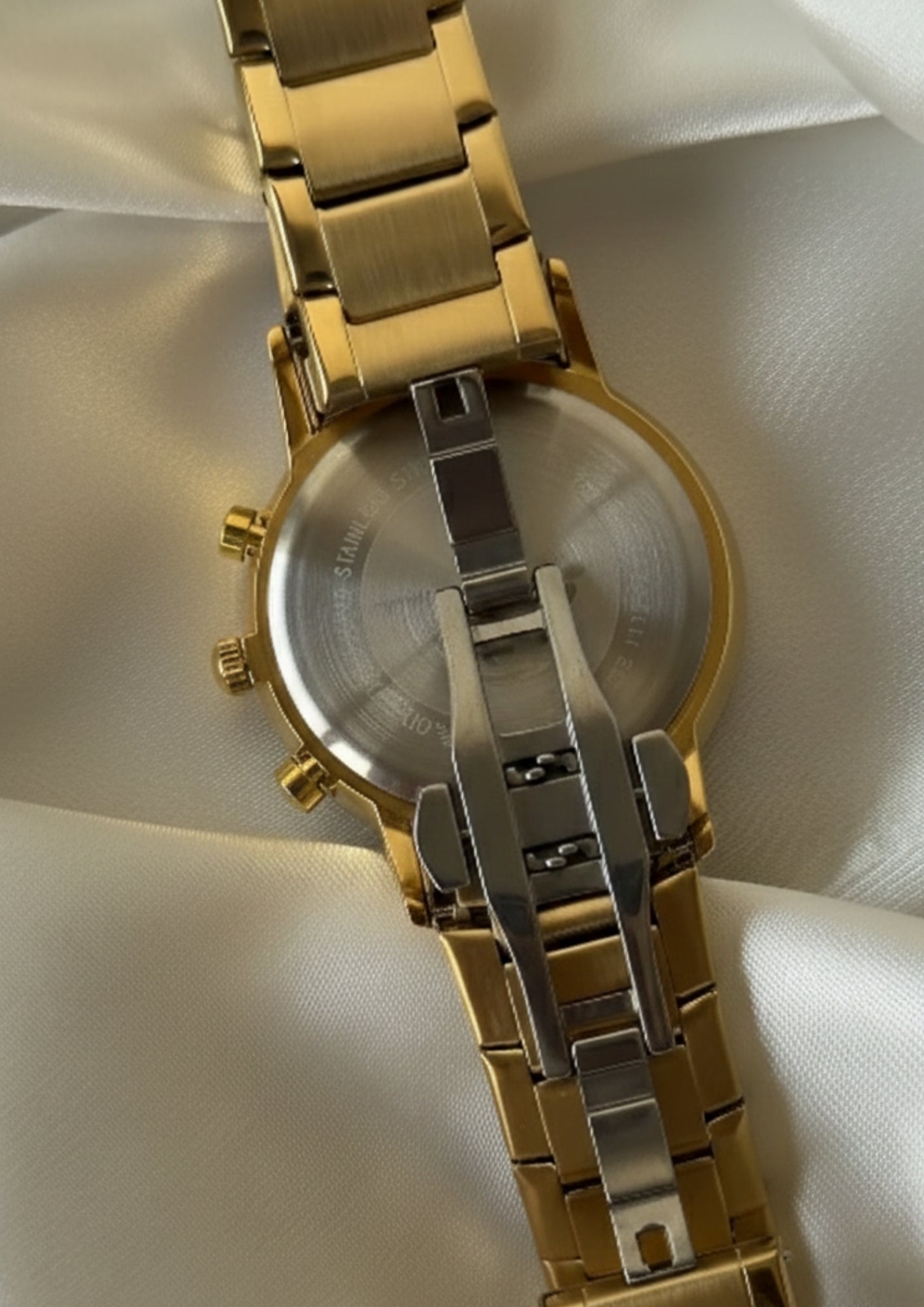 Armani-AR2434 (Chronograph Watch)