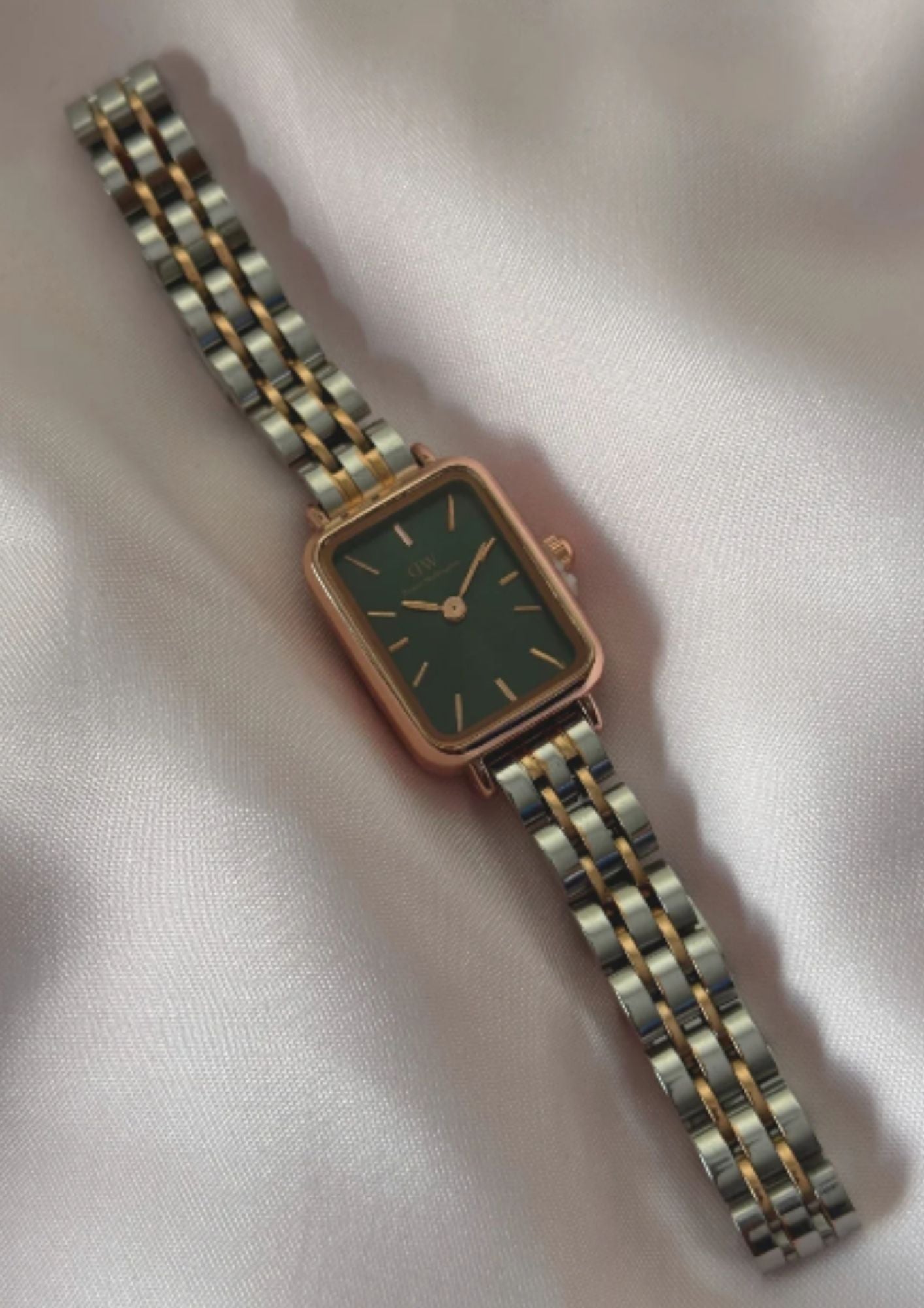 DW Quadro Green (Analog Watch)