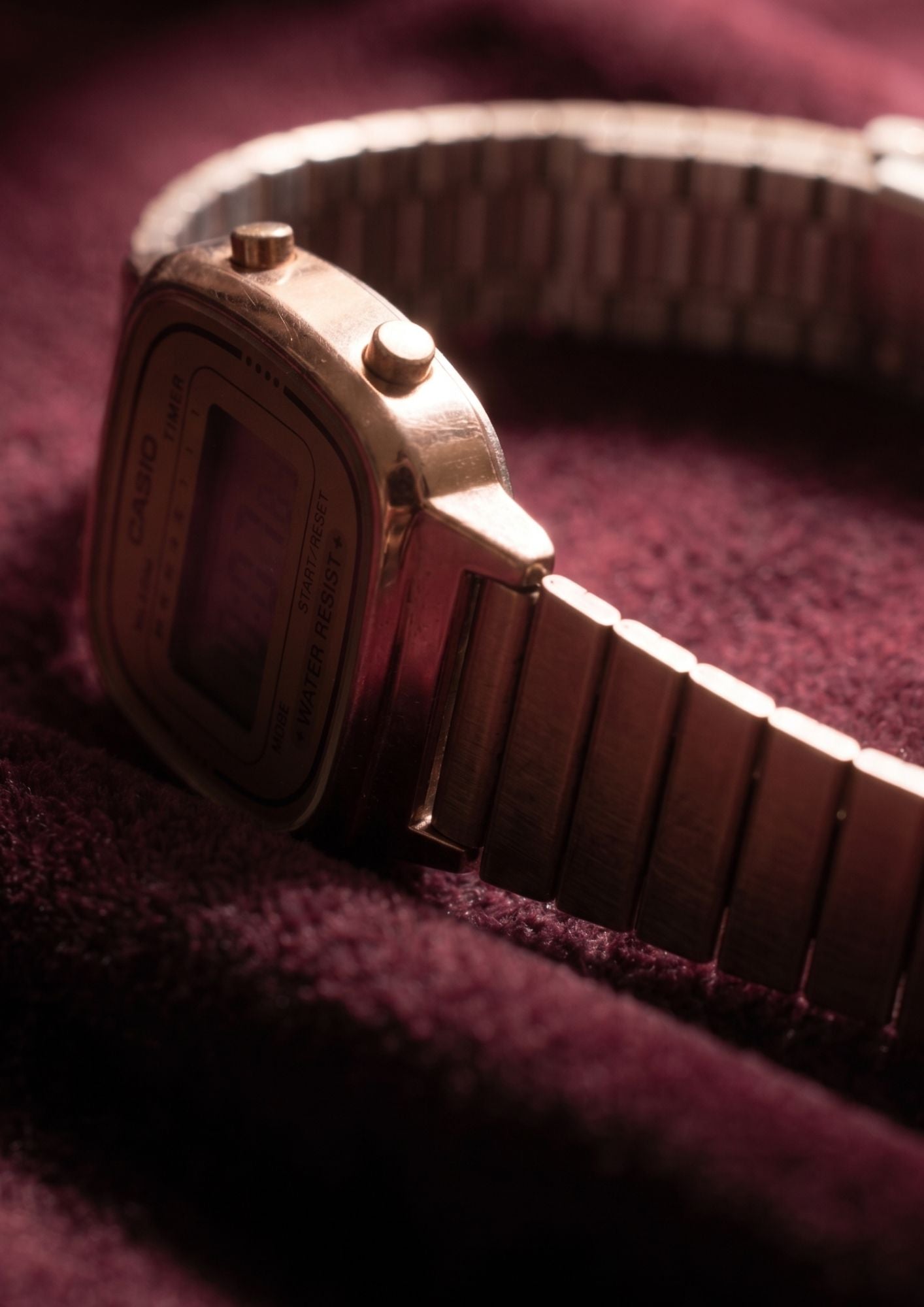 Vintage D124 (Digital Watch) - Rose Gold