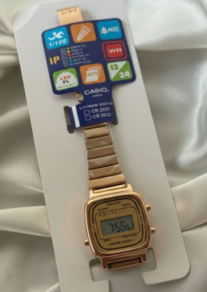 Vintage D124 Rose Gold (Digital Watch)