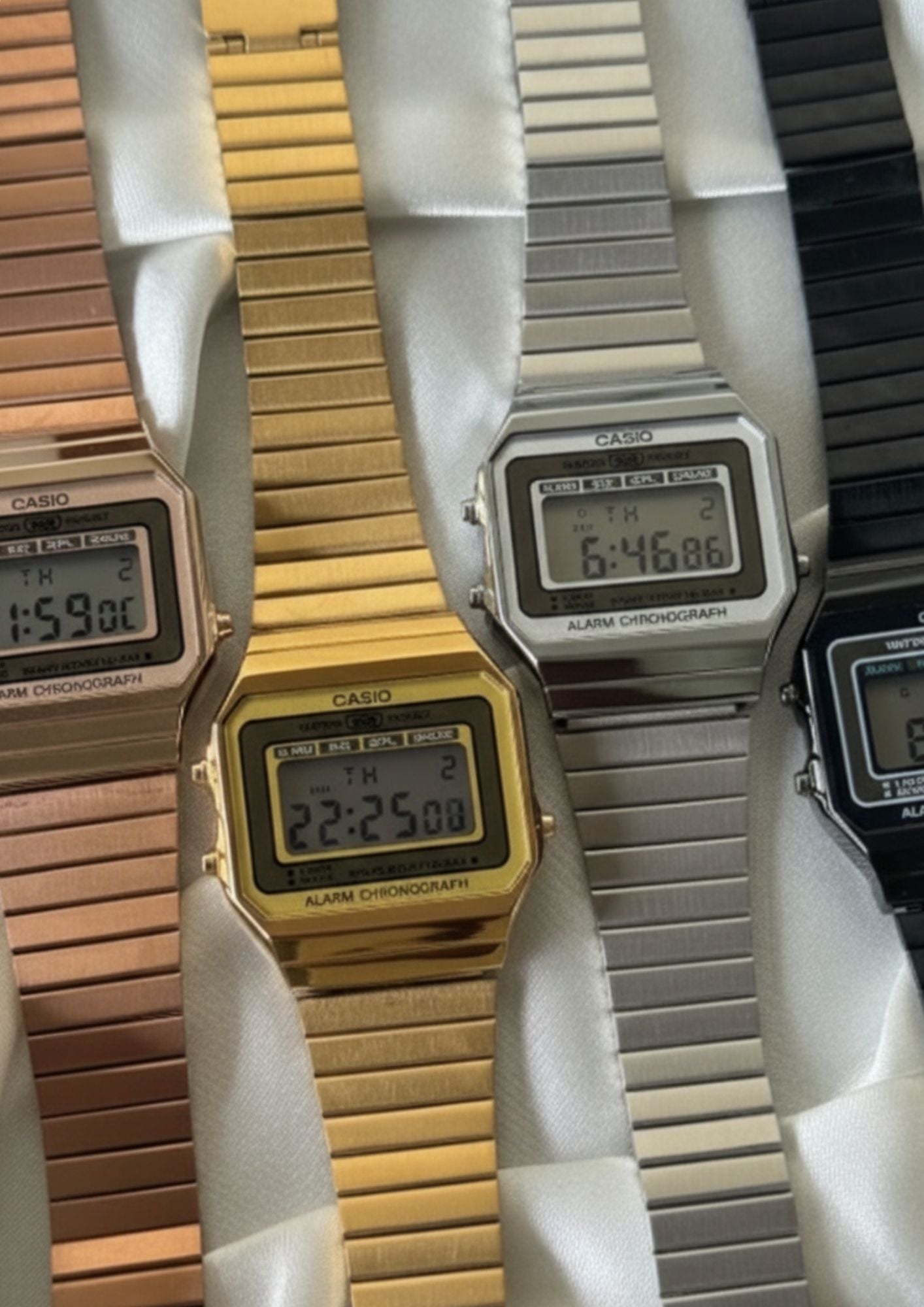 Vintage A700W Unisex (Digital Watch)