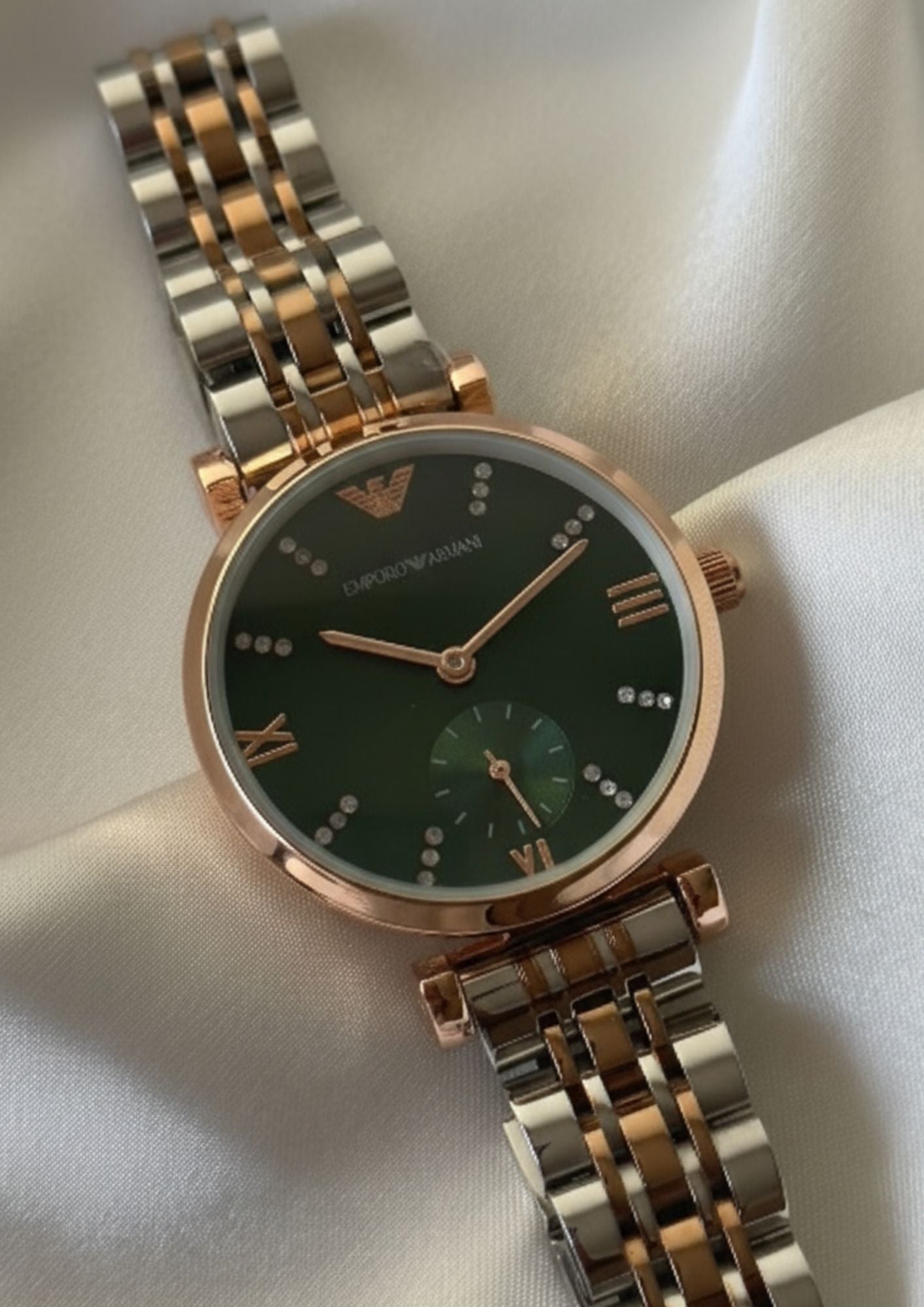 Armani-AR11058 (Chronograph Watch)