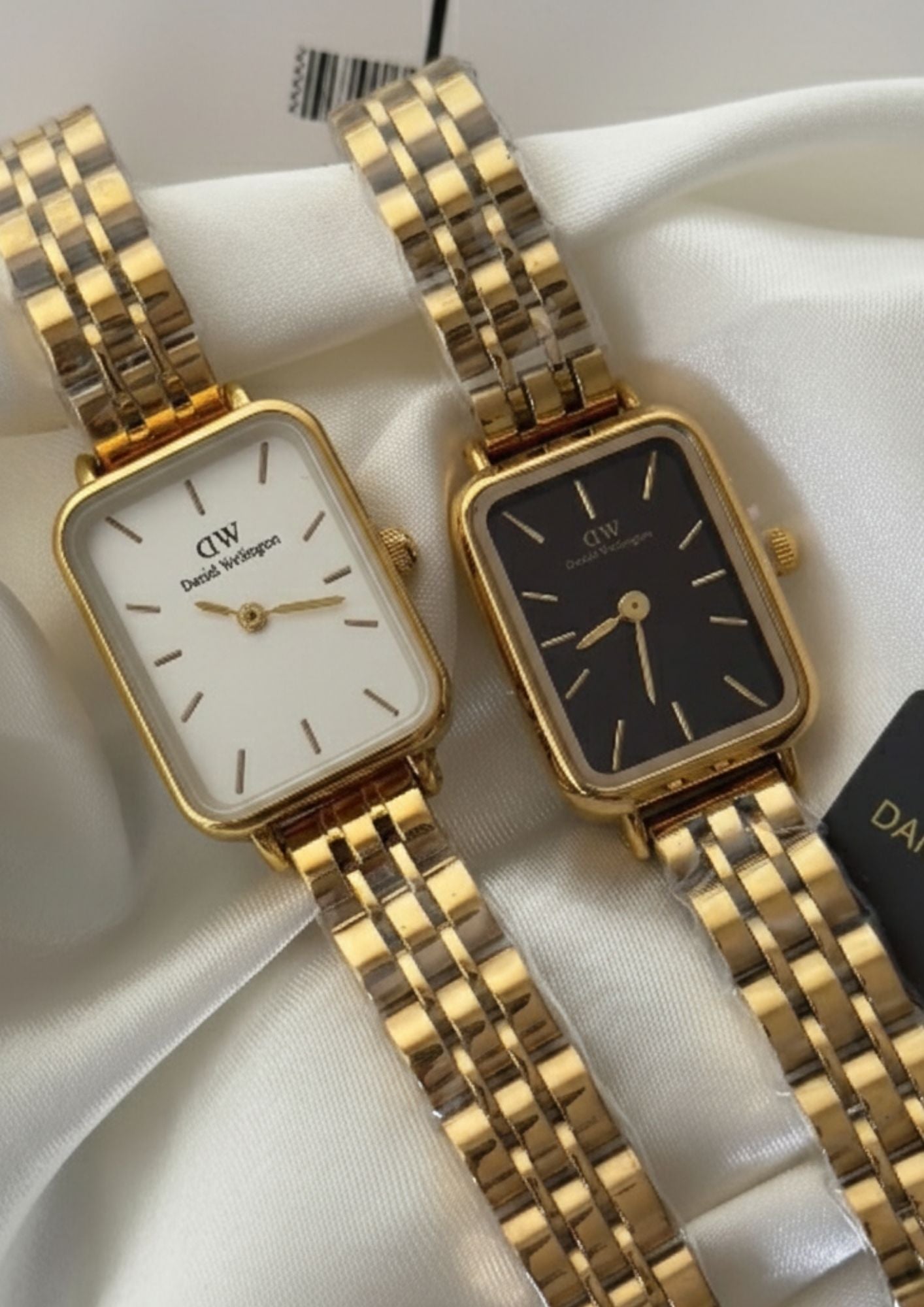 DW Quadro (Analog Watch)