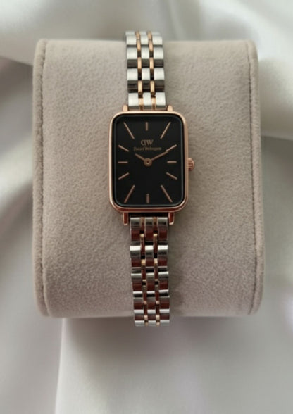 DW Quadro (Analog Watch)