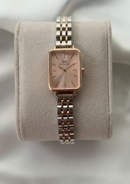 DW Quadro (Analog Watch)