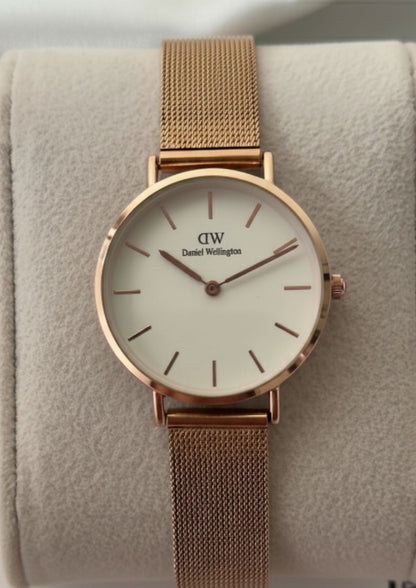 DW Petite (Analog Watch)