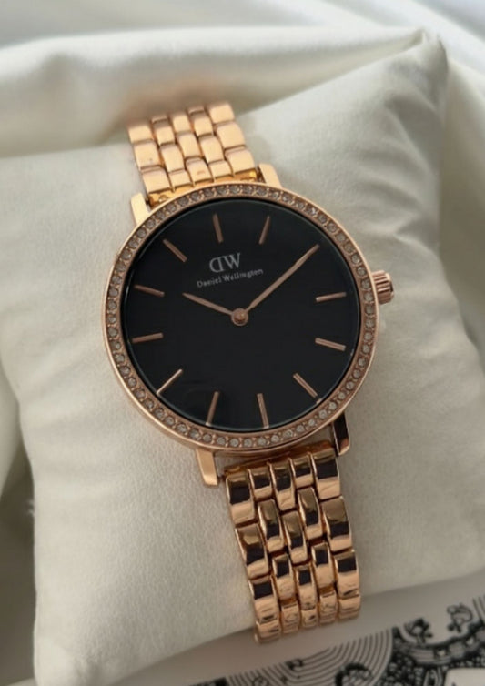 DW Petite Lumine (Analog Watch)