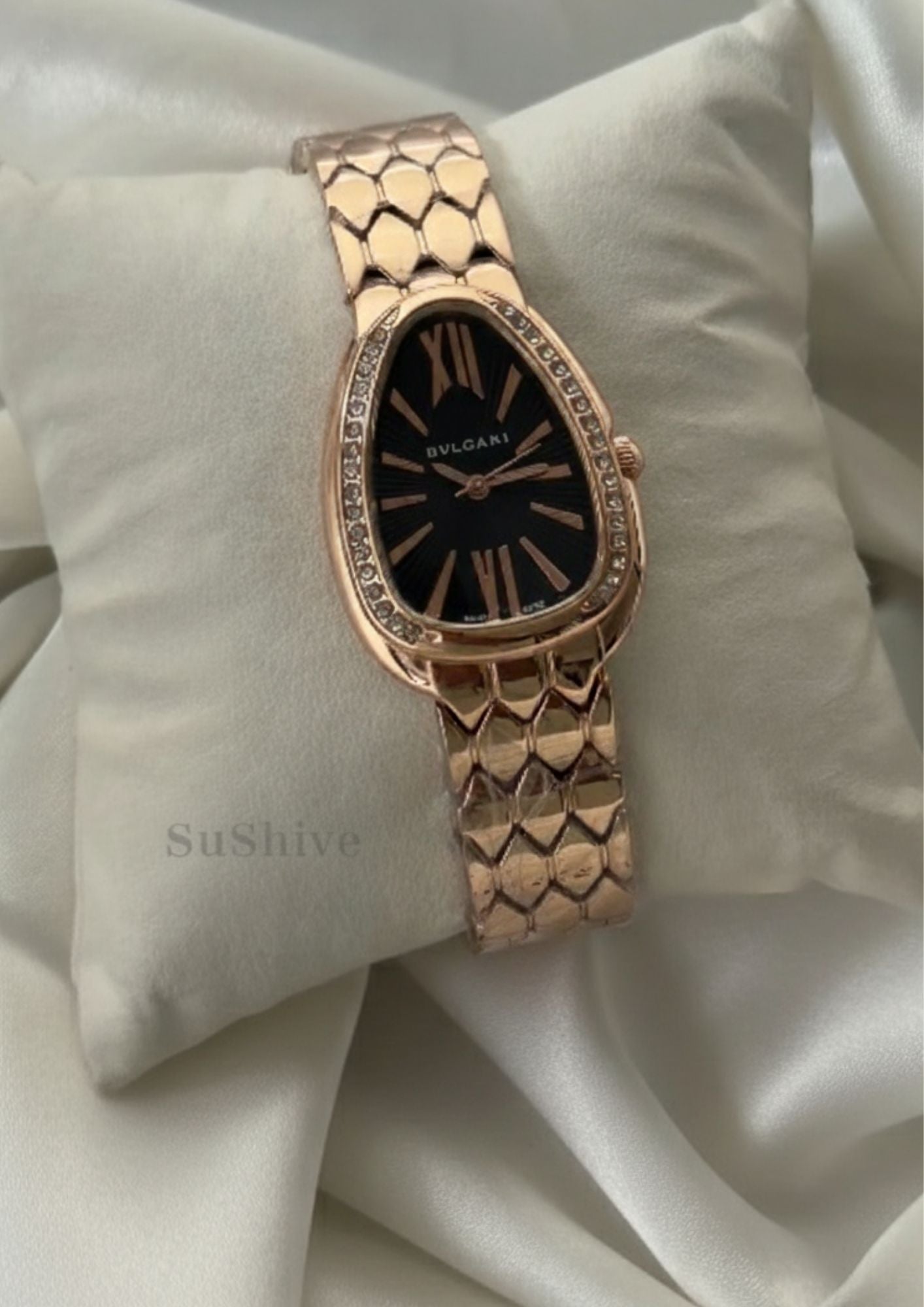 Serpenti (Analog Watch)