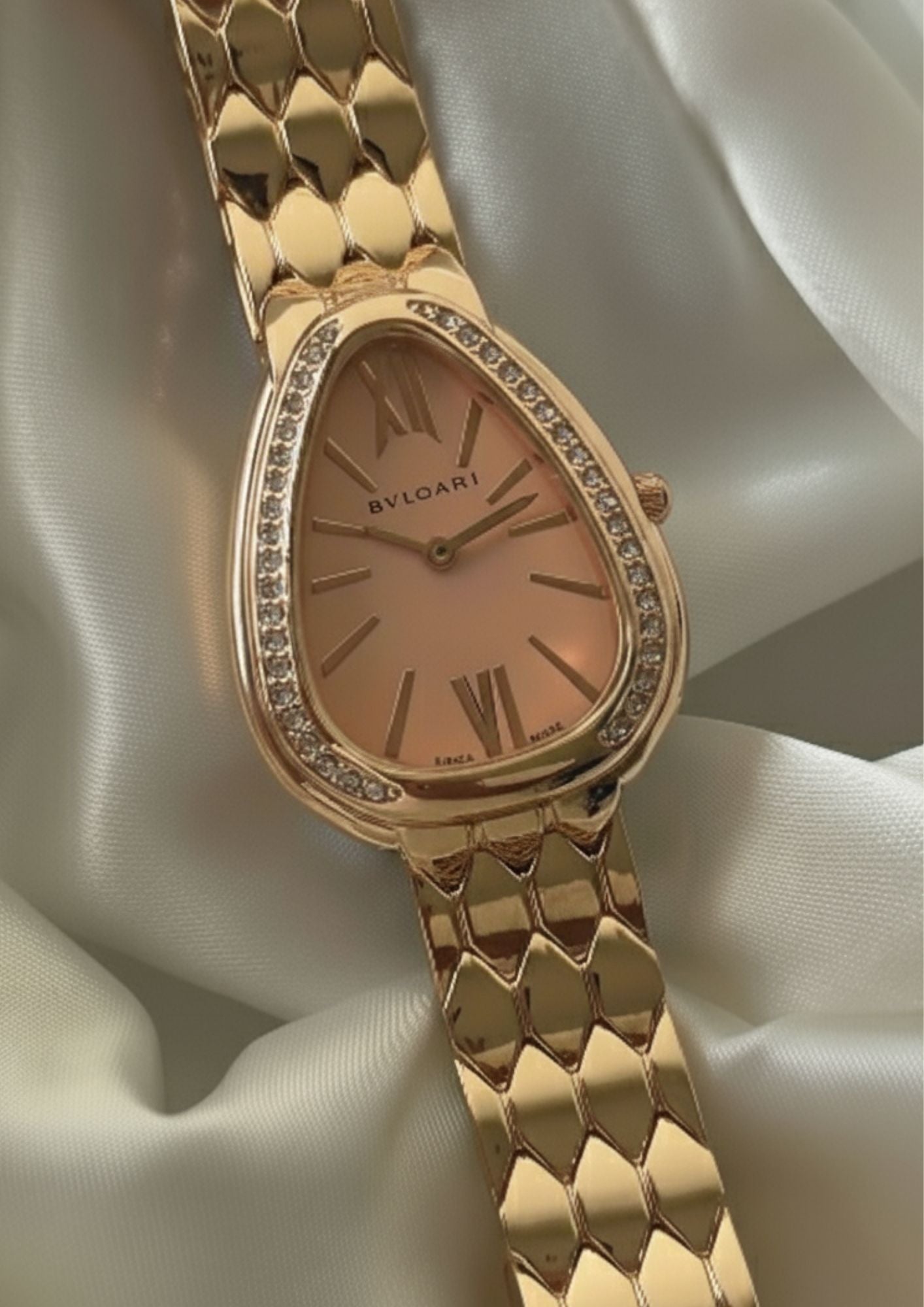 Serpenti (Analog Watch)