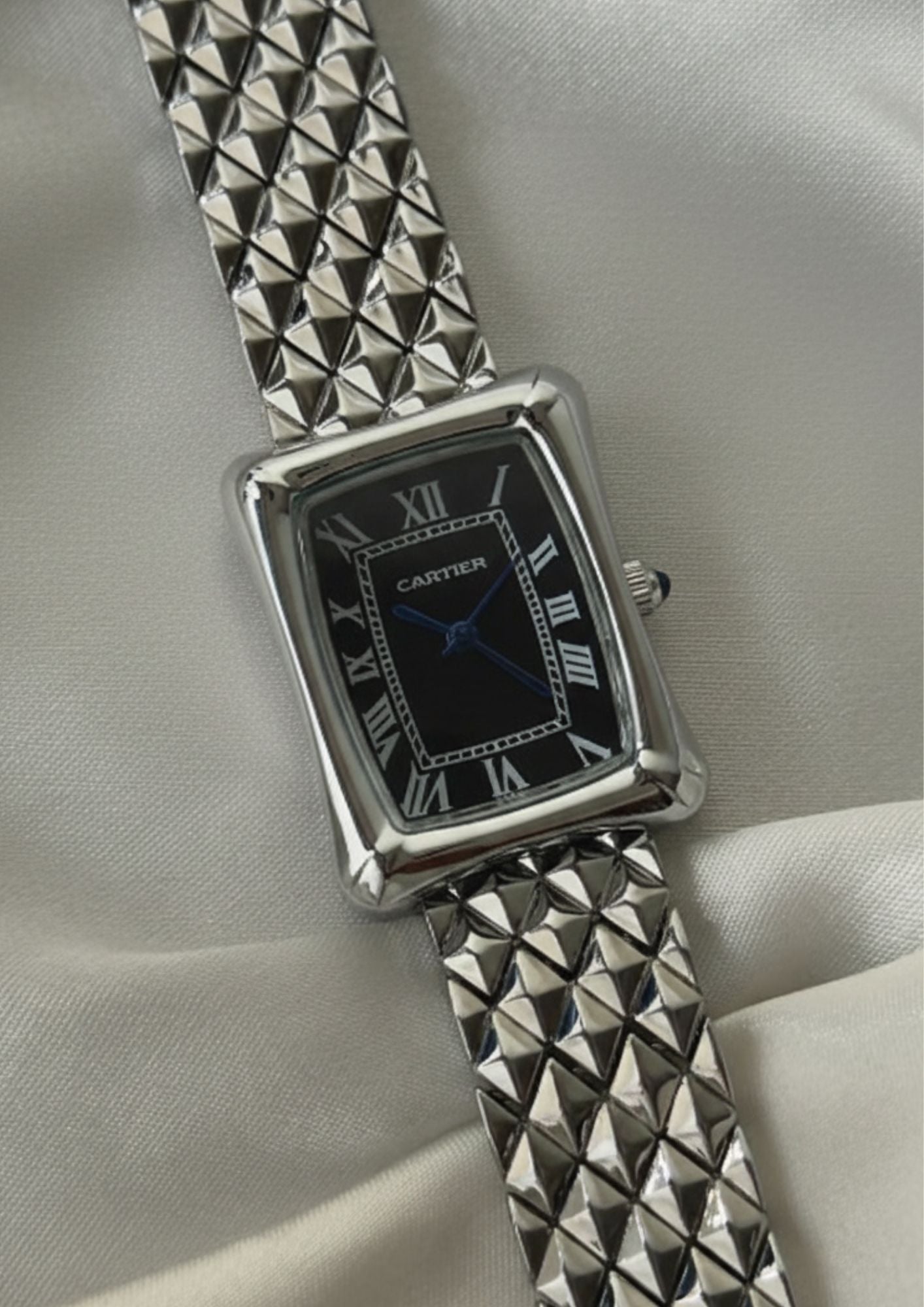 Cartier-Bamboo - (Analog Watch)