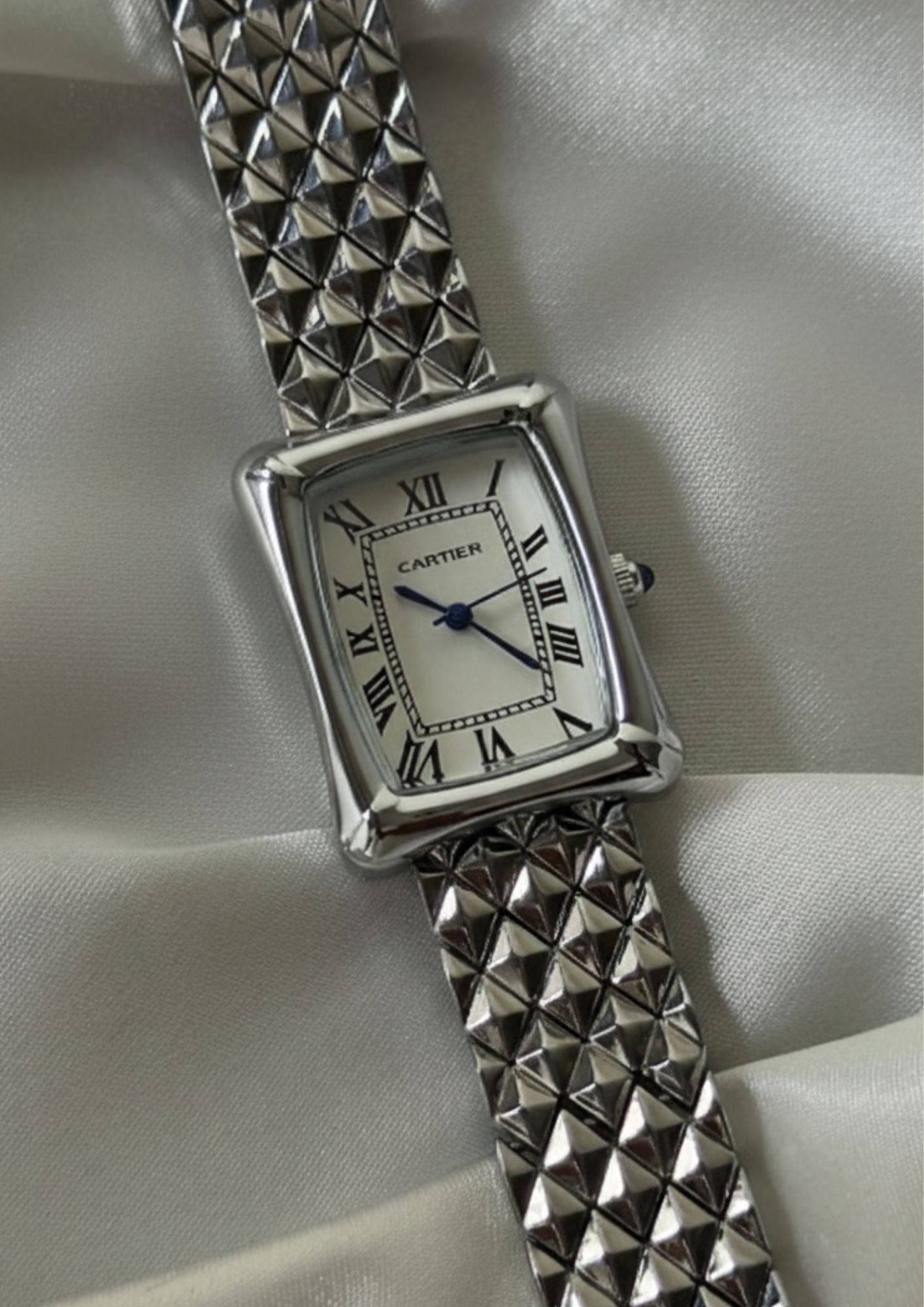 Cartier-Bamboo - (Analog Watch)