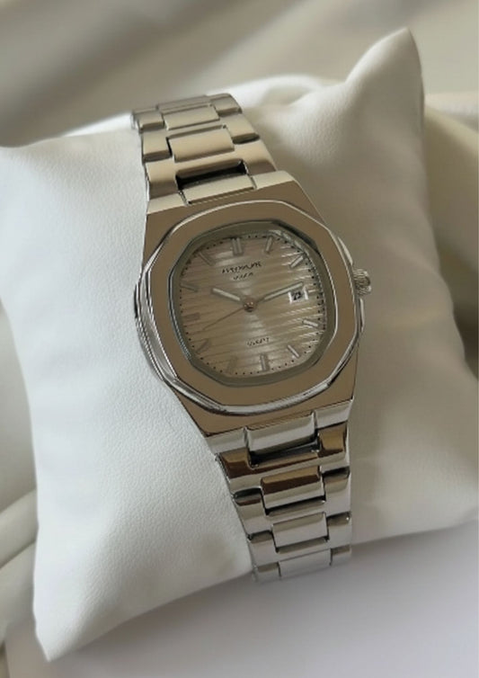 PP Nautilus - (Analog Watch)