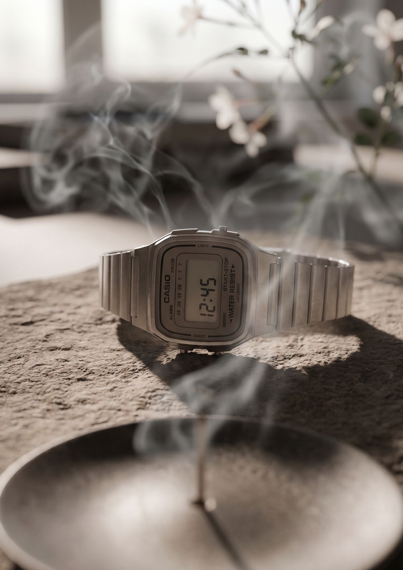 Vintage D124 (Digital Watch) - Silver