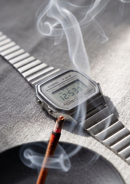 Vintage D124 (Digital Watch) -  Silver Grey