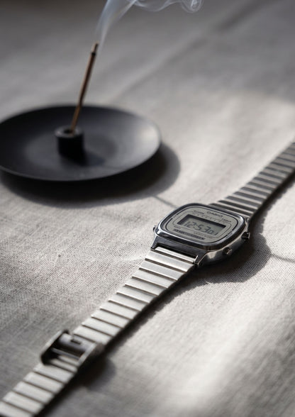 Vintage D124 (Digital Watch) -  Silver Grey