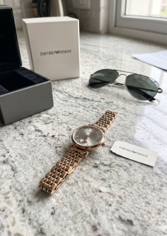 Armani AR1840 (Analog Watch)