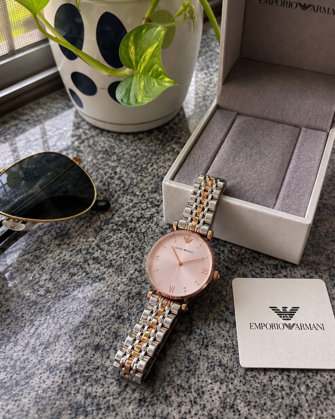Armani AR1840 (Analog Watch)