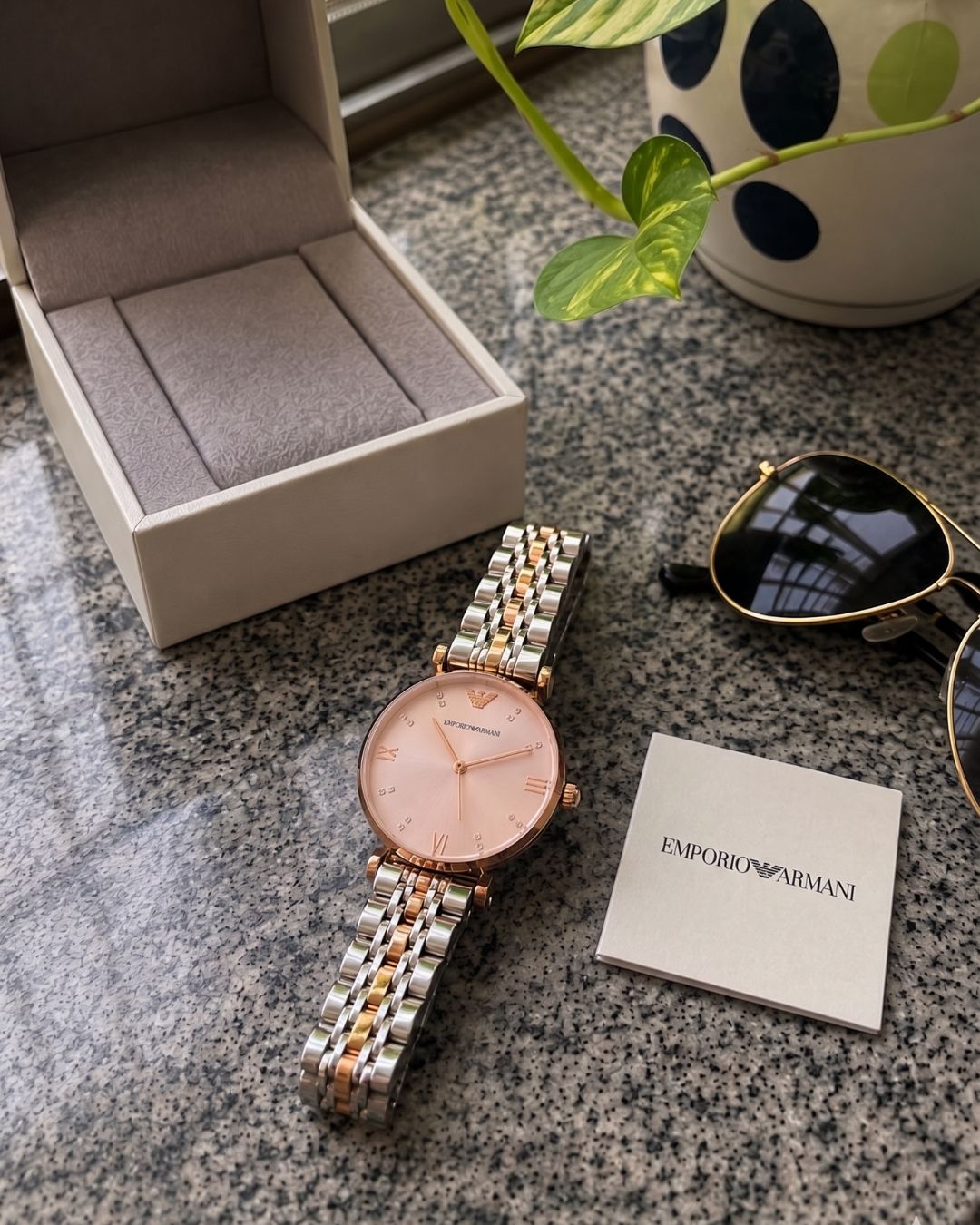 Armani AR1840 (Analog Watch)